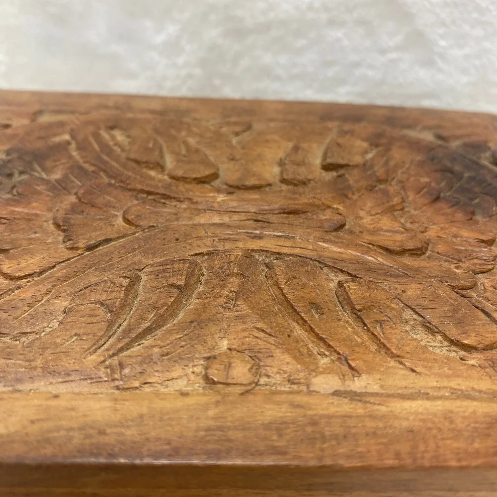Hand‎ Carved Wooden Trinket Box Jewelry Keepsake Blue Velvet Lined